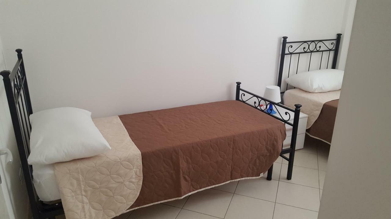 Casa Vacanze Cristoforo Colombo Apartment Lido Conchiglia Exterior photo