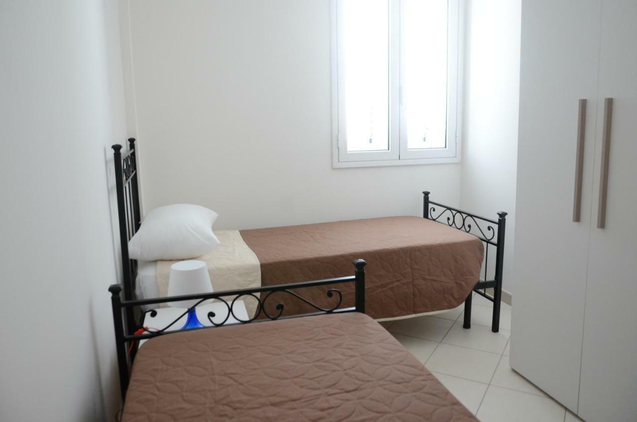 Casa Vacanze Cristoforo Colombo Apartment Lido Conchiglia Exterior photo