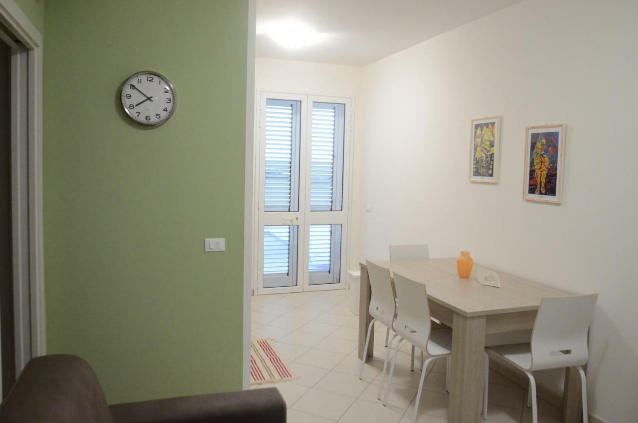 Casa Vacanze Cristoforo Colombo Apartment Lido Conchiglia Exterior photo